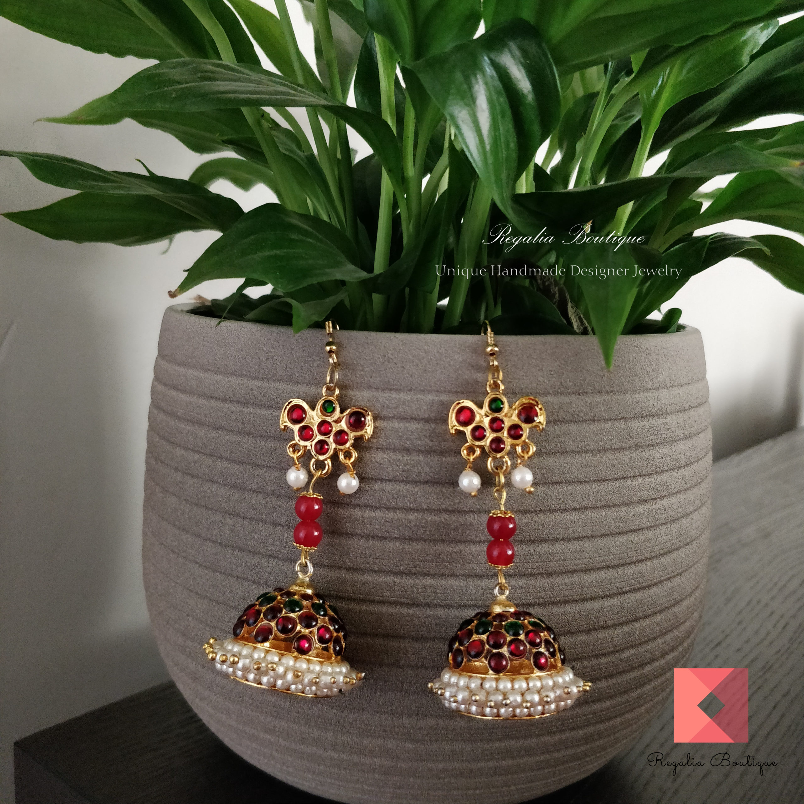 Butterfly Kemp Jhumka