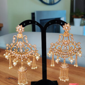 Kundan Antique Jhumka