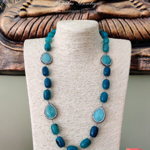 Blue Dew Drop Necklace