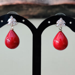 Red Teardrop Pearl Zircon Earrings