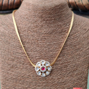Simple Kundan Pendant Necklace