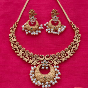 Antique Pearl Chand Necklace Set