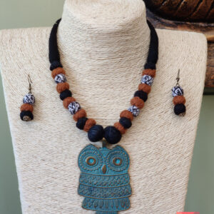 Owl Metal Pendant Necklace Set