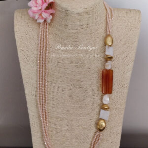 Sparkling bead necklace